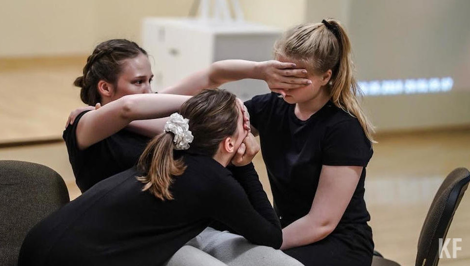 За пропаганду педофилии назначается штраф для граждан до 800 тысяч рублей.