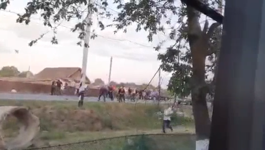 Жители села попросили губернатора разобраться в ситуации.