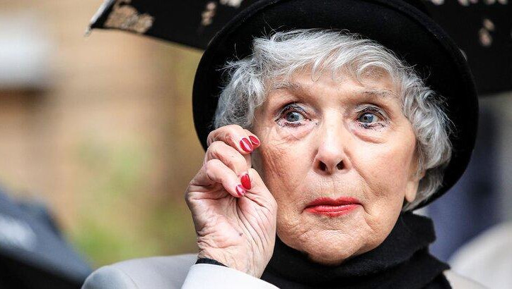 &laquo;Ветеран театральной сцены&raquo; была самой пожилой из народных артистов СССР.