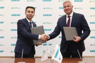 Сотрудники подписали новый коллективный договор с предприятием и с 1 января 2023 года перейдут на единый соцпакет СИБУРа.