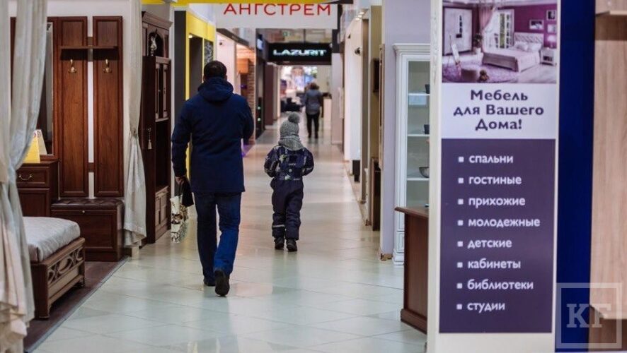 В Казани продолжаются проверки торговых объектов.