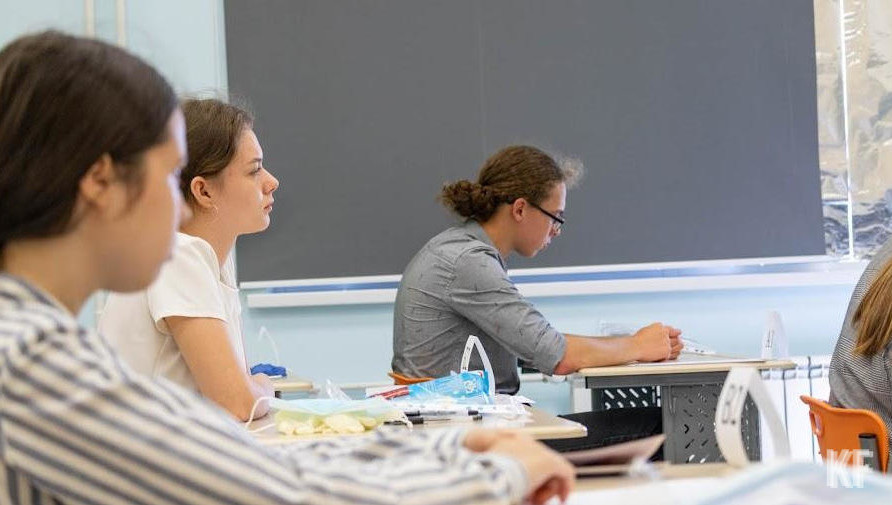 В рамках проекта было куплено более 100 тысяч билетов.