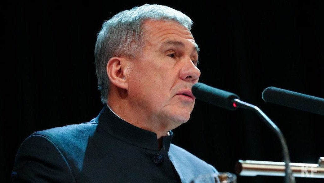 Санкции подвергают риску экономику республики и страны.