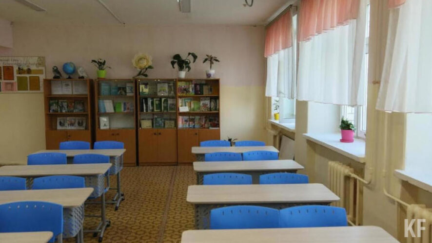 Порядок в пунктах проведения экзаменов обеспечивался сотрудниками органов внутренних дел.