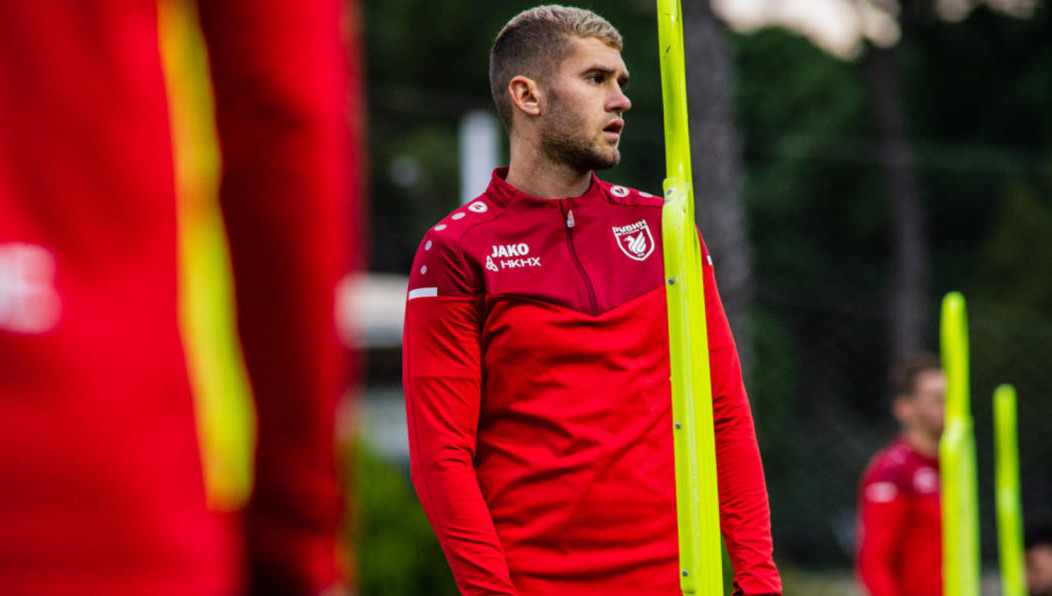 Клуб не заплатил агентам Александра Ломовицкого.