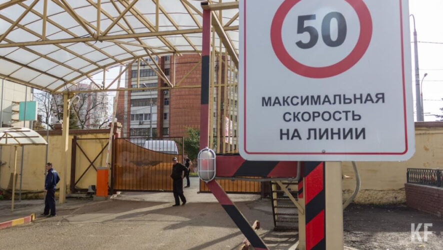 Скорость будет ограничена на трех участках реконструкции трассы М-7 с 735 по 772 км и на участке реконструкции подъездной дороги к аэропорту Казань.