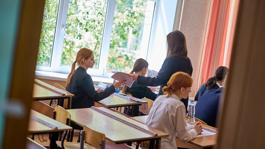 Глава Минобрнауки РТ