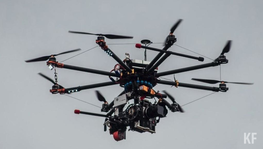 Радиус отслеживания - 10 километров.