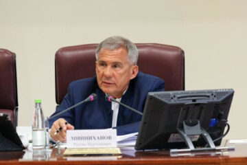 Обсудили ключевые вопросы взаимодействия Татарстана и банка.