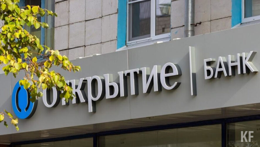 Материалы в отношении её подельников выделены в отдельное производство.