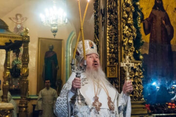 В Рождество правящий архиерей проведет четыре богослужения в разных храмах столицы Татарстана.