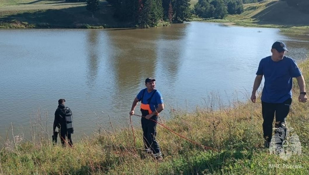 Один из горожан захлебнулся на глазах у ребенка.