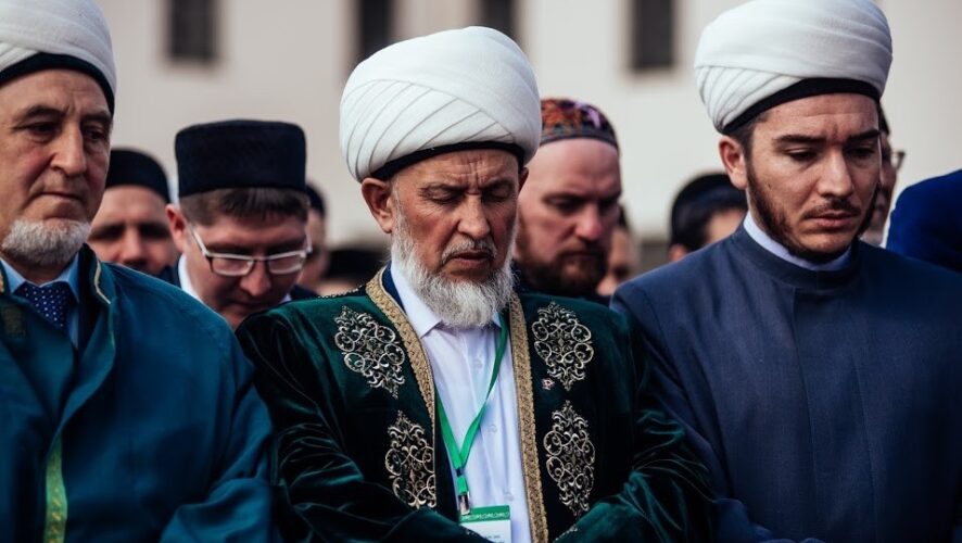 В этом году традиционный мусульманский праздник Курбан-байрам в Татарстане проведут с еще большим размахом. Помимо торжеств в сам праздник