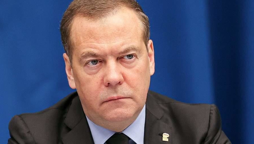 Зампред Совбеза России предложил два варианта ответа на требования поляков.