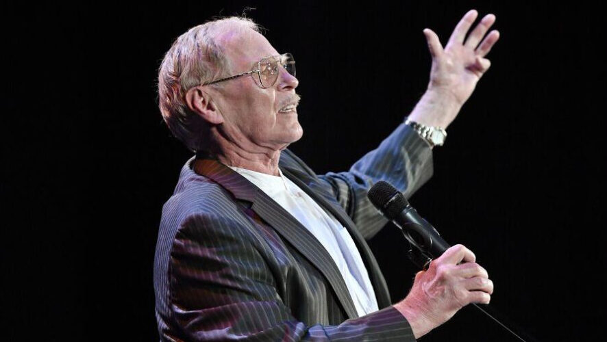 Артист также отметил