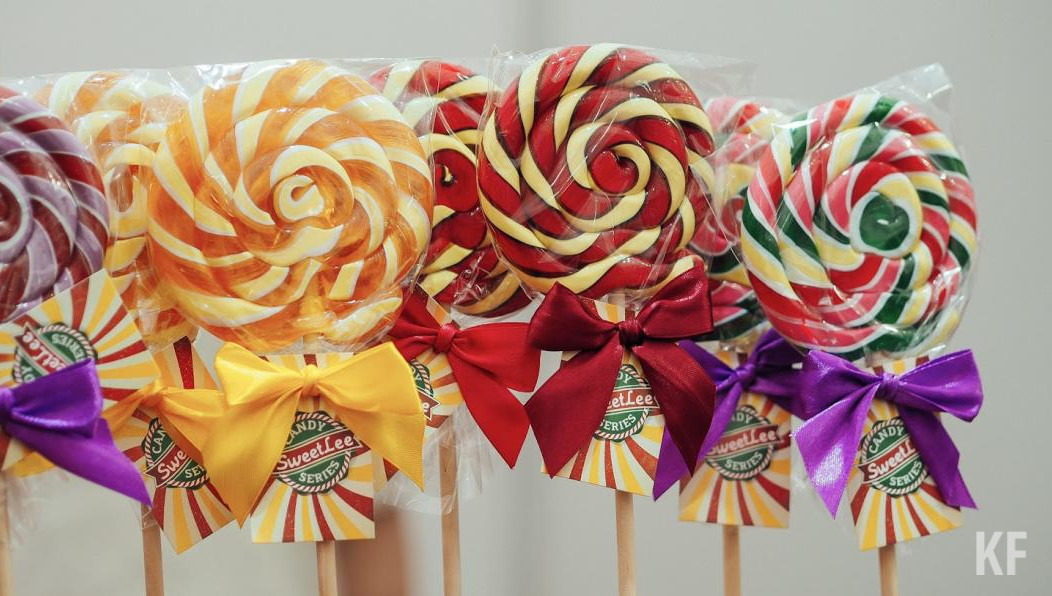 Две конфеты можно съесть