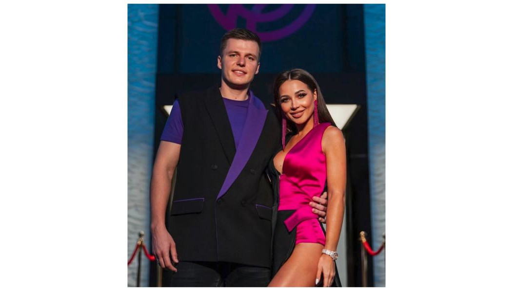 У Валерии Чекалиной более 10 миллионов подписчиков в запрещенной в России социальной сети.