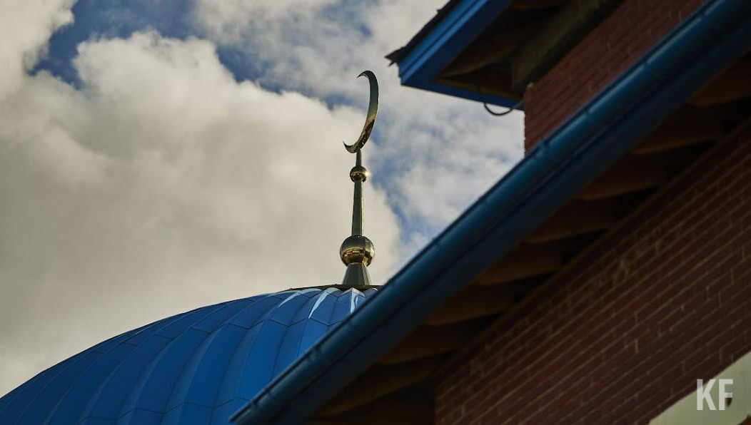 Мужчину ограничили в выезде из-за 254 тысяч рублей.