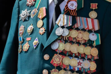 Свыше 60 участников войны награждены знаком «Жителю блокадного Ленинграда».