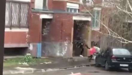 Александр Бастрыкин поручил докладывать о ходе расследования.