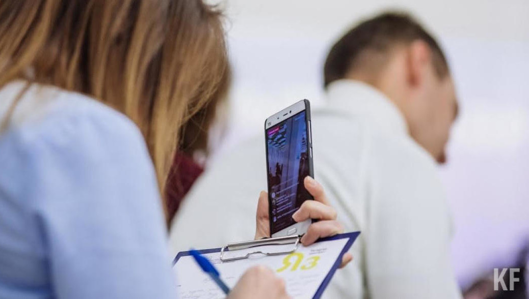 В Госдуме предложили создать стимул для граждан в борьбе с телефонным спамом.