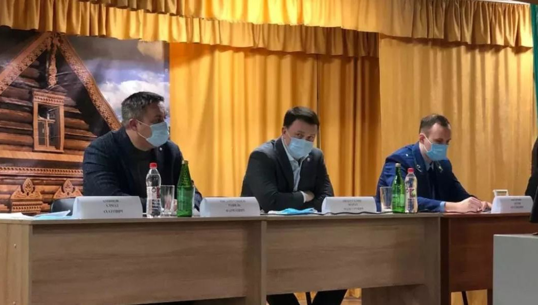 В своем выступлении министр отметил увеличивающиеся объемы строительства в республике.