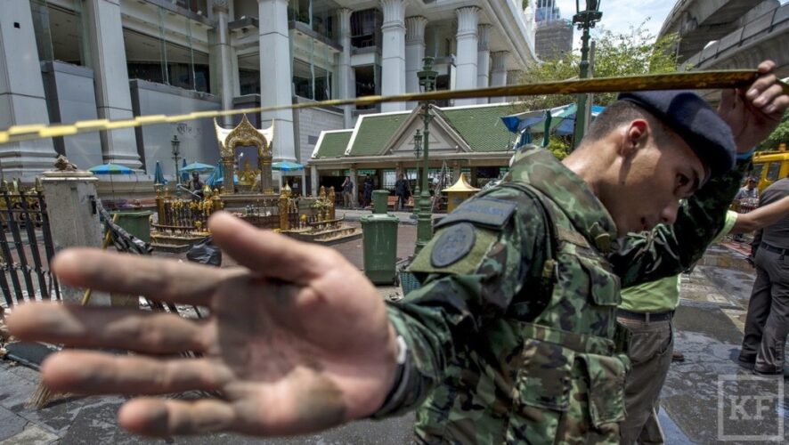 Российский гражданин найден повешенным у стены буддийского монастыря в городе Паттайя в Таиланде. Об этом сообщил заведующий консульским отделом посольства России в Таиланде