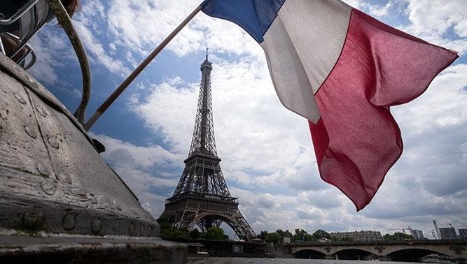 Около 400 000 граждан Франции потребовали от России вернуть долги