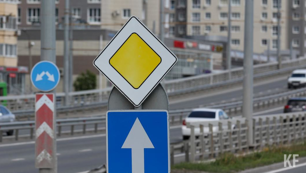 Задержаны 12 пьяных водителей и 4 человека без водительских прав.