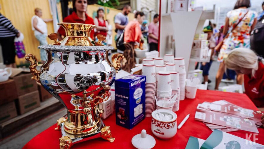 Врач также добавила про появление головной боли и раздражительности.