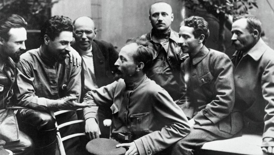 Держинский посветил всю свою жизнь идеям марксизма.