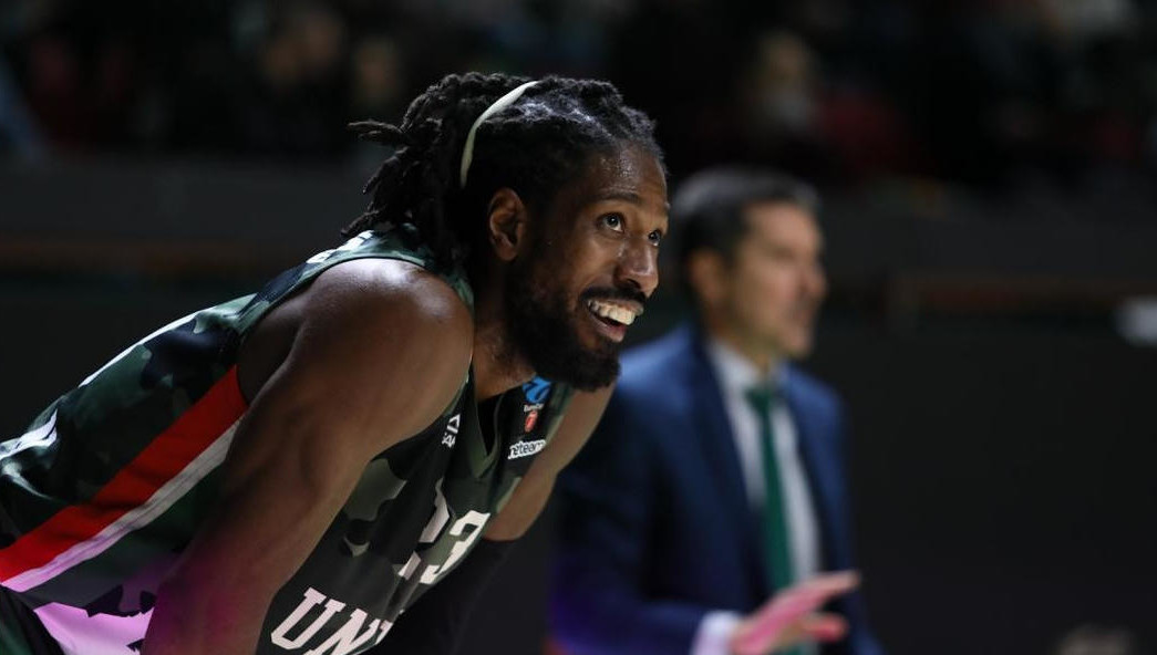 Игрок подписал контракт с казанцами до конца сезона.