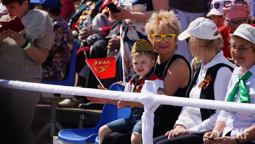 Программа завершится праздничным салютом.