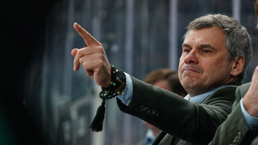 Команды большую часть матча играли в меньшинстве.