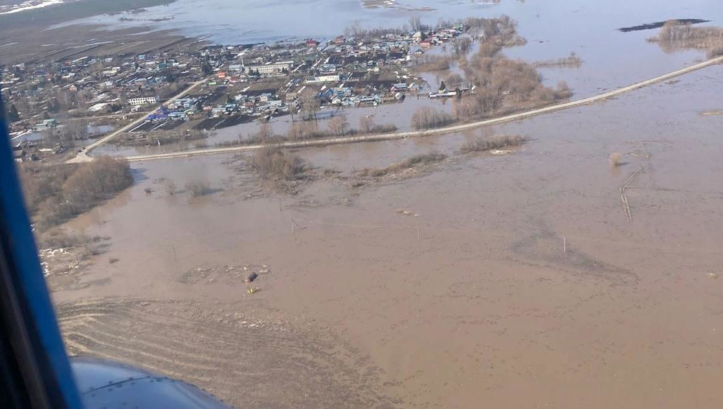 Он проводился с целью мониторинга паводковой обстановки малых и крупных рек.