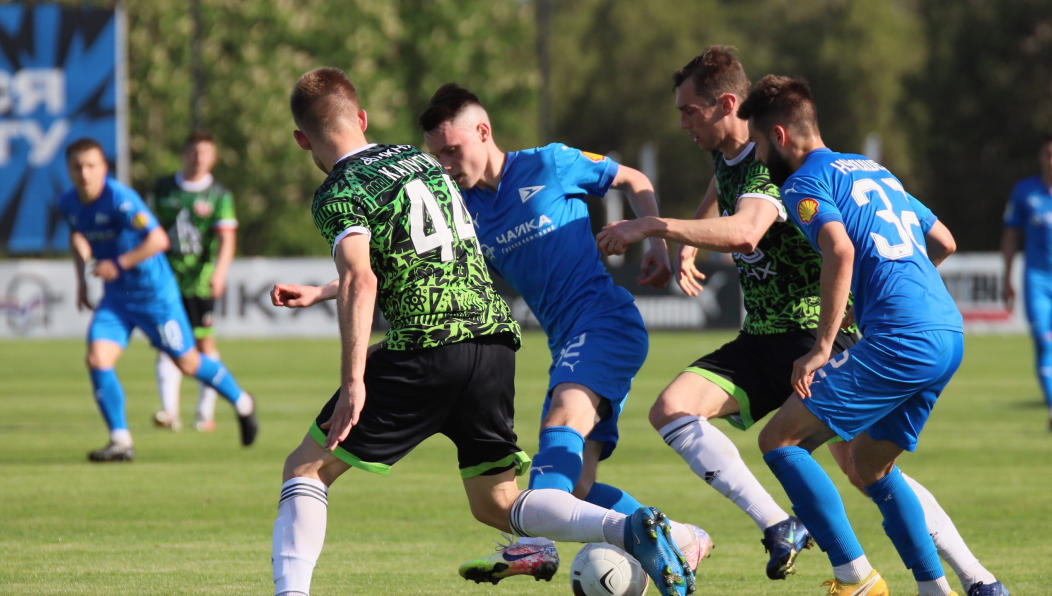 Последний матч сезона нижнекамцы проиграли «Чайке» в гостях.