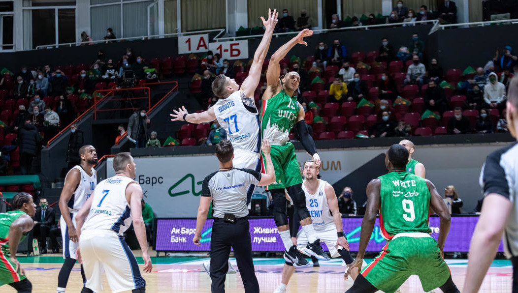 Казанцы вернулись на родной паркет спустя почти месяц.