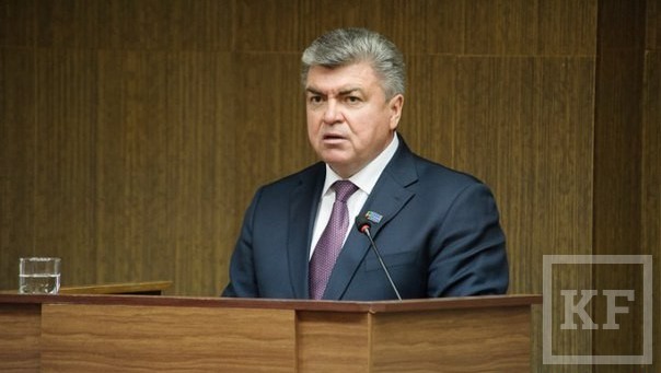 Градоначальника избрали без особой интриги. За Магдеева проголосовал 41 депутат из 43 присутствующих на заседании горсовета
