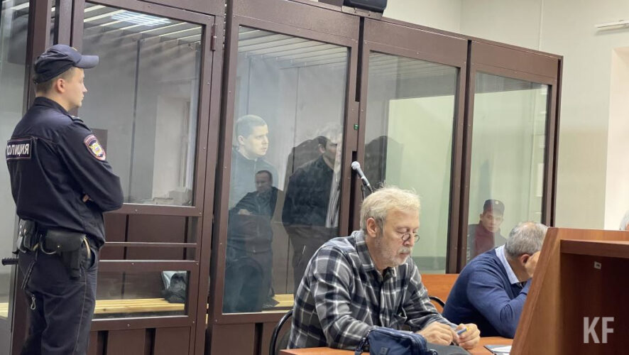 Сергей Демидов и Антон Панкратов категорически отрицают свою вину в покушении на убийство казанского бизнесмена.