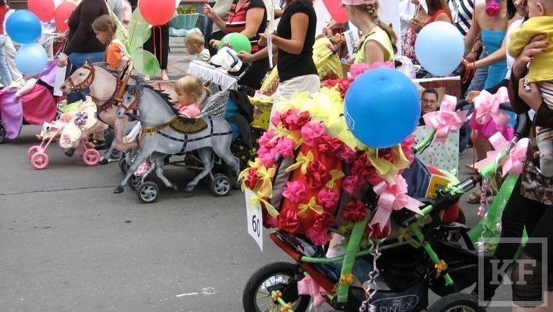1 июня в 10:00 у центра семьи «Казан» пройдет карнавальное шествие «Парад колясок»