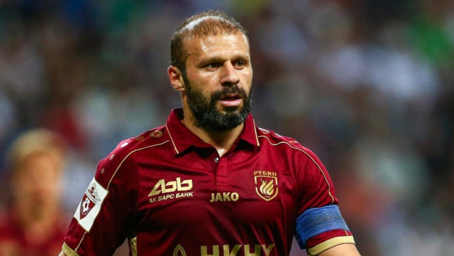 Турецкий футболист Гёкдениз Карадениз будет тренировать клуб.