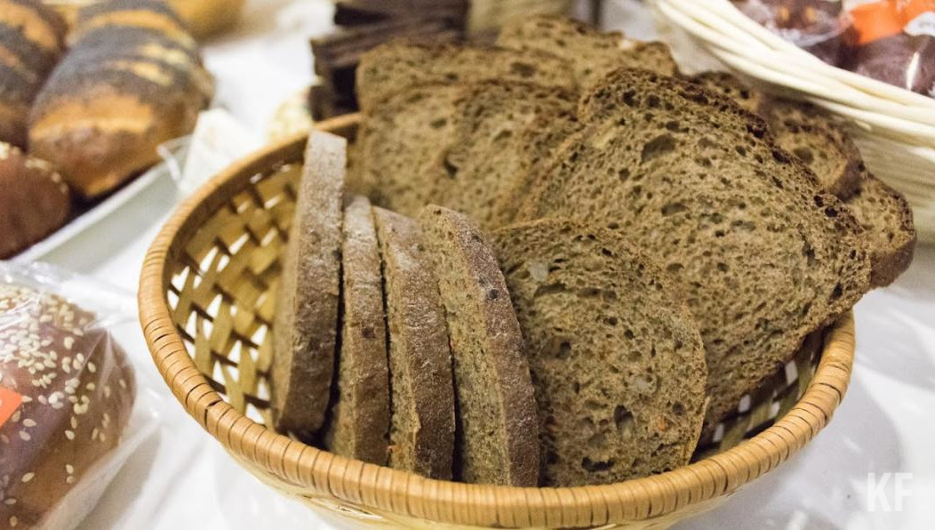 Также согласовано дополнительное субсидирование льготных кредитов аграриям для проведения полевых работ.