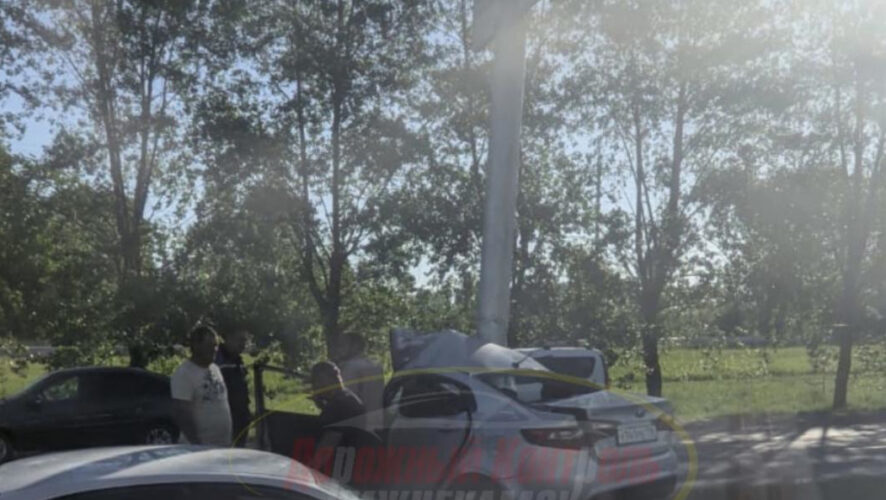 Авария произошла на Соболеково рано утром.