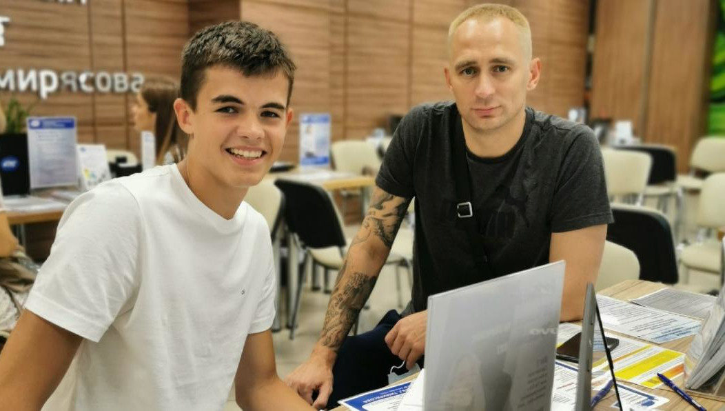 Сын бывшего вратаря казанцев провёл занятия с основной командой.