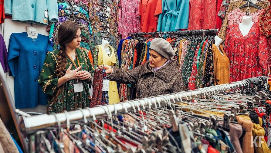 Также больше всего предложений опубликовано в сферах: курьерская служба