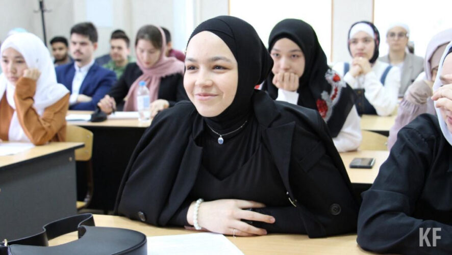 В Казани проходит студенческая конференция среди мусульманских учебных заведений Татарстана.