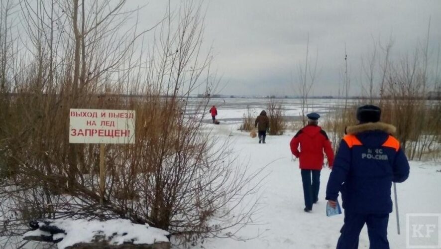 В деревне Матюшино Лаишевского района спасатели нашли вмерзшие в лед на Волге тела мужчины и женщины