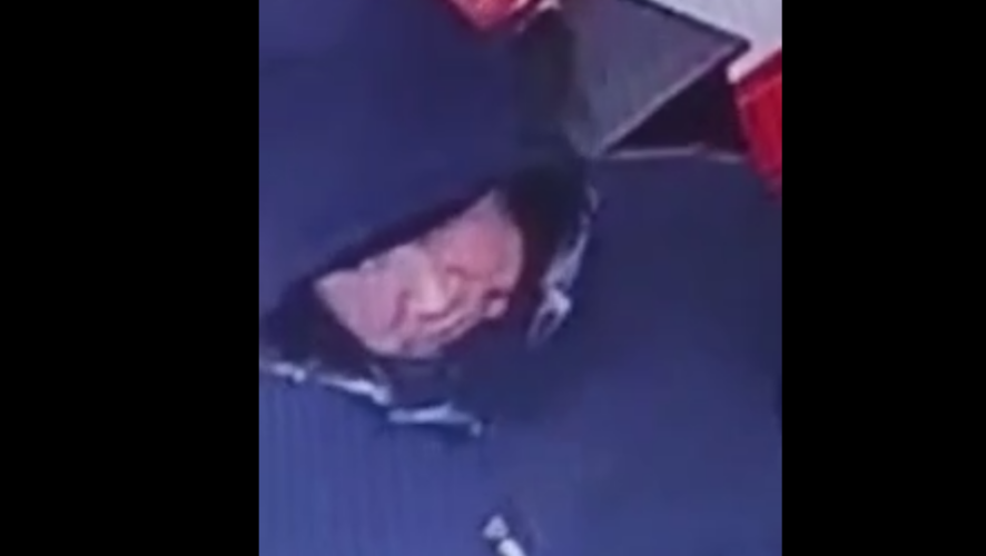 Ущерб потерпевшему составил 1