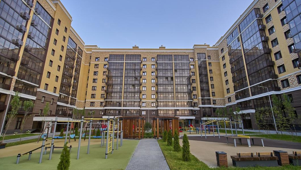 Пьяный житель пел песни