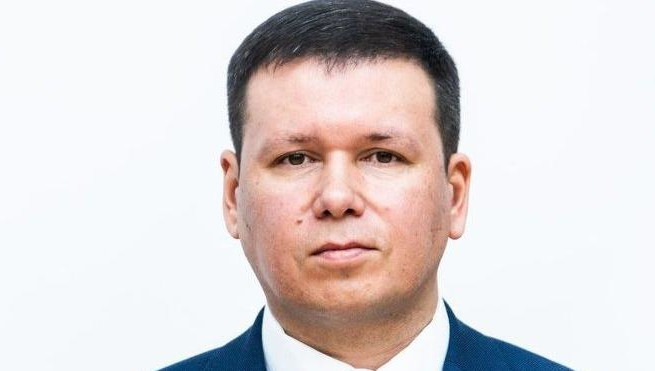 В компании Тагиров работал с 2005 года.